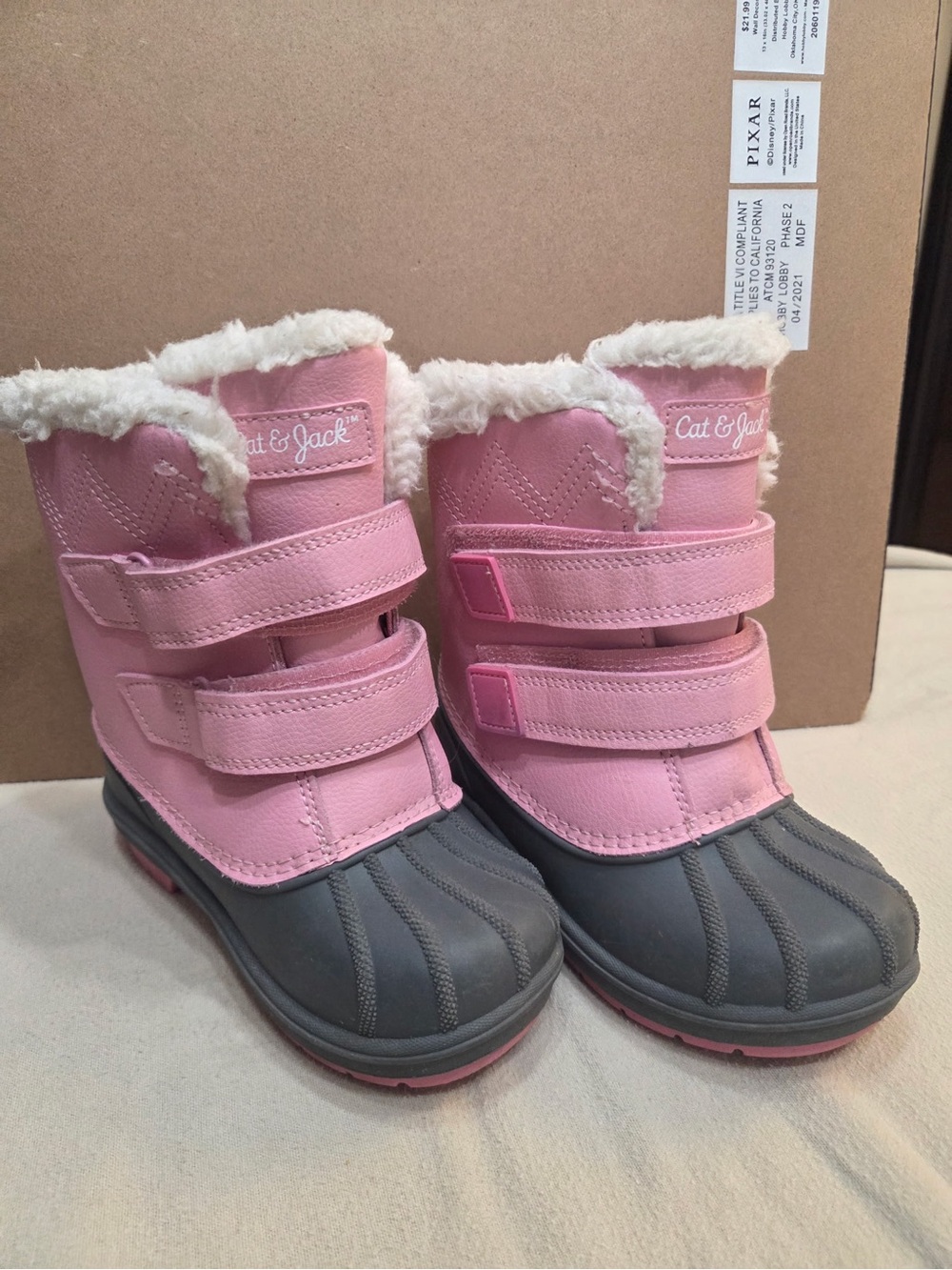Cat & Jack Pink and Gray Kids Duck-Toe Snow Boots